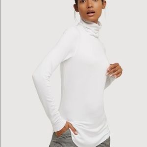 Kit and Ace long sleeve turtle neck